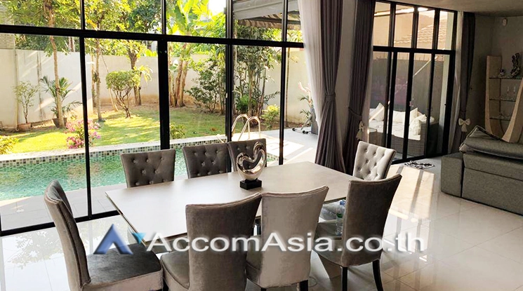 6  5 br House for rent and sale in Sukhumvit ,Bangkok BTS Ekkamai 13000256