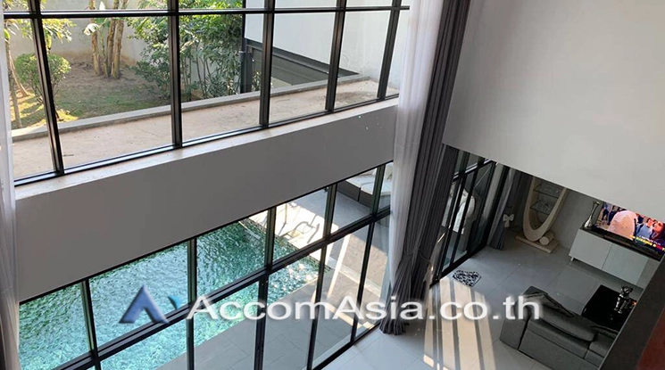 9  5 br House for rent and sale in Sukhumvit ,Bangkok BTS Ekkamai 13000256