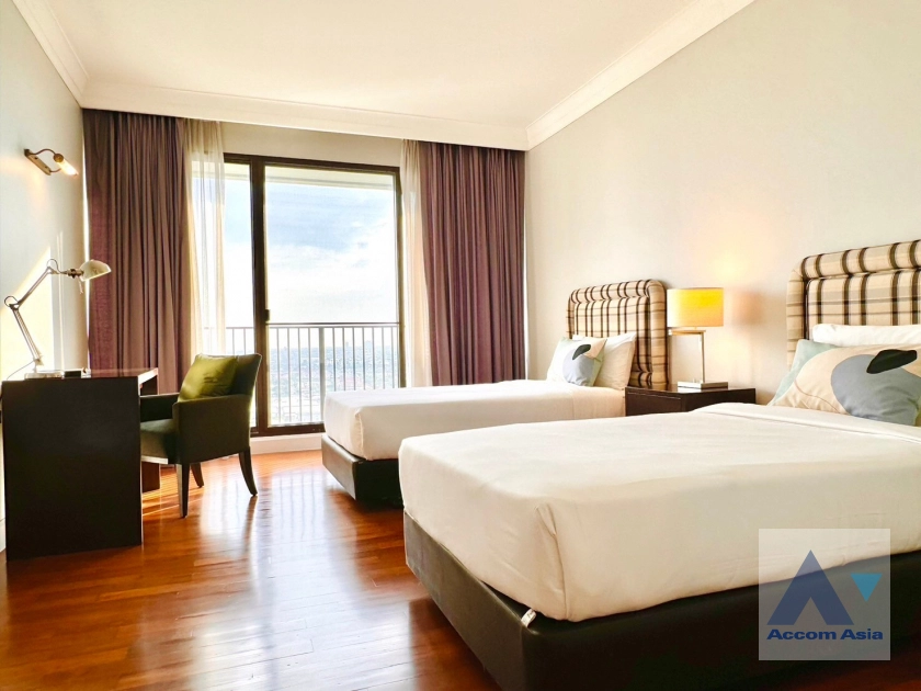 12  4 br Apartment For Rent in Samutprakan ,Samutprakan  at Modern Classy style - Airy Balcony 13000268