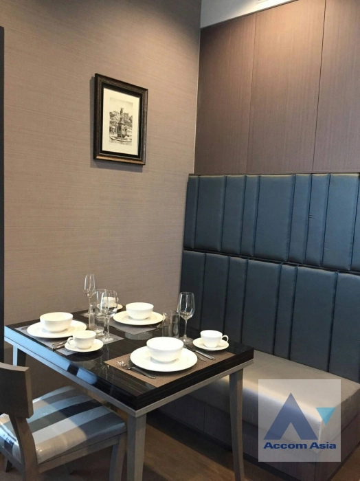 4  1 br Condominium For Rent in Silom ,Bangkok BTS Surasak at The Diplomat Sathorn 13000278