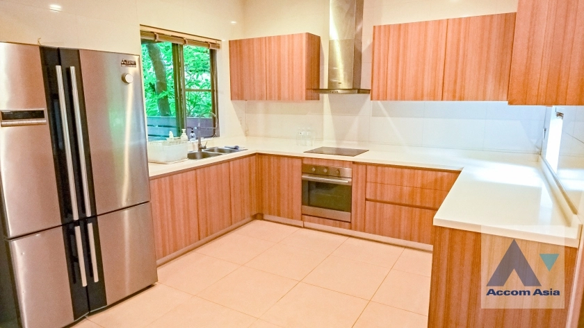 8  3 br House for rent and sale in Sukhumvit ,Bangkok BTS Phrom Phong 13000279