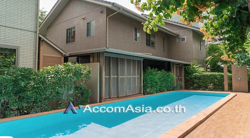 unitCommon Pool, Pet friendly |  3 Bedrooms  House For Rent in Sukhumvit, Bangkok  near BTS Phrom Phong (13000280)