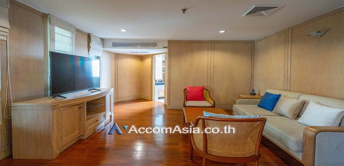5  6 br Apartment For Rent in Sathorn ,Bangkok BTS Chong Nonsi at Thai Colonial Style 13000361