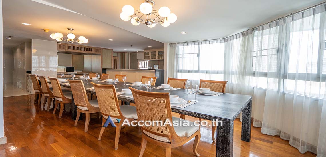 Double High Ceiling, Duplex Condo, Penthouse |  6 Bedrooms  Apartment For Rent in Sathorn, Bangkok  near BTS Chong Nonsi (13000361)