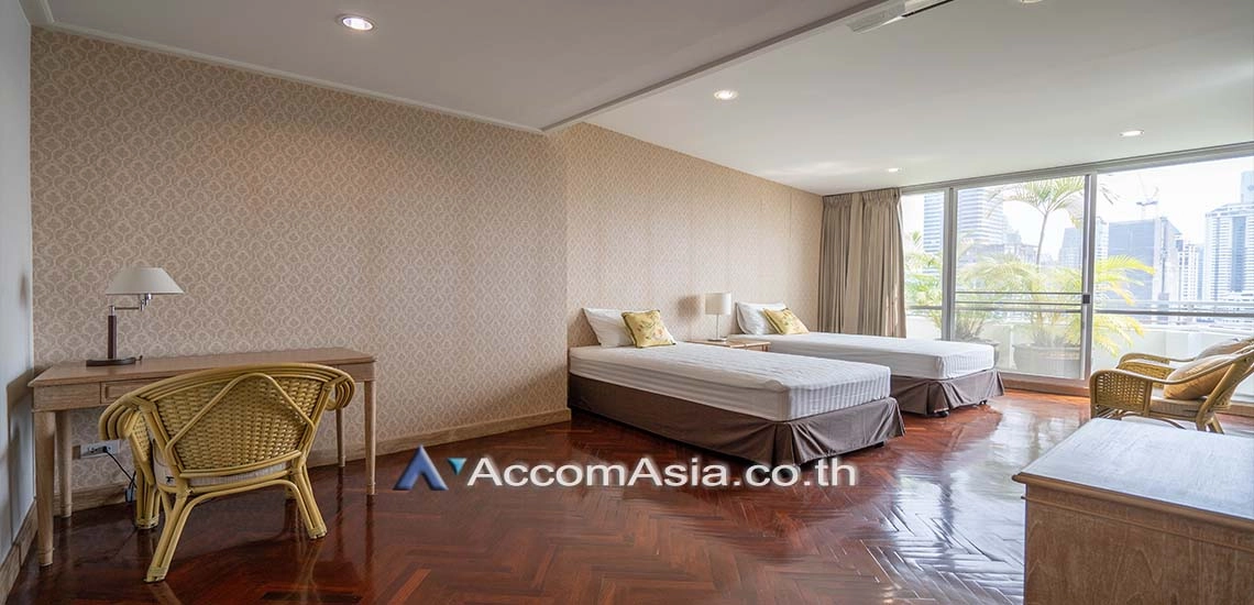 11  6 br Apartment For Rent in Sathorn ,Bangkok BTS Chong Nonsi at Thai Colonial Style 13000361