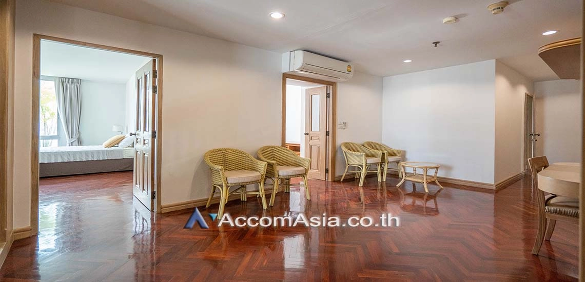7  6 br Apartment For Rent in Sathorn ,Bangkok BTS Chong Nonsi at Thai Colonial Style 13000361