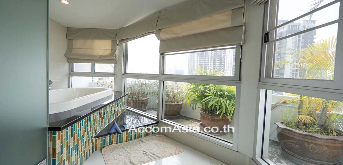 16  6 br Apartment For Rent in Sathorn ,Bangkok BTS Chong Nonsi at Thai Colonial Style 13000361