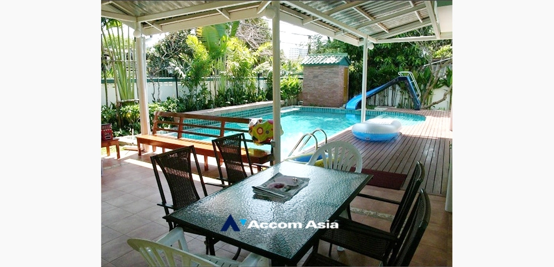  1  5 br House For Rent in Sukhumvit ,Bangkok BTS Thong Lo 13000363