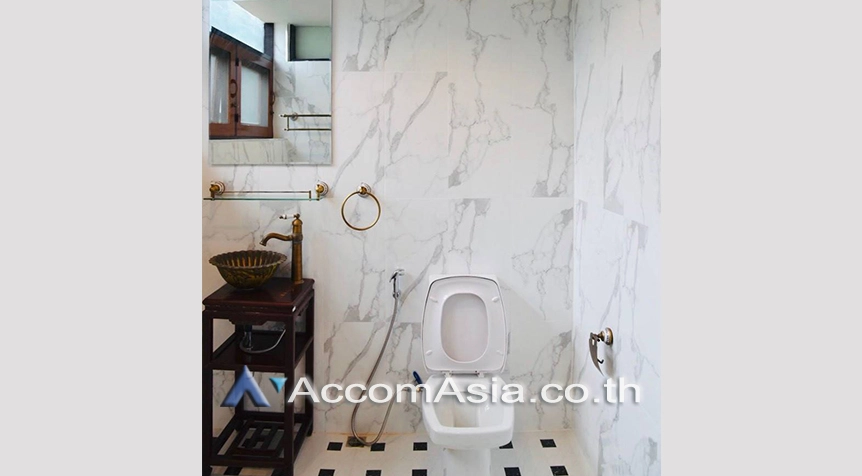 10  3 br House for rent and sale in Sukhumvit ,Bangkok BTS Thong Lo 13000371