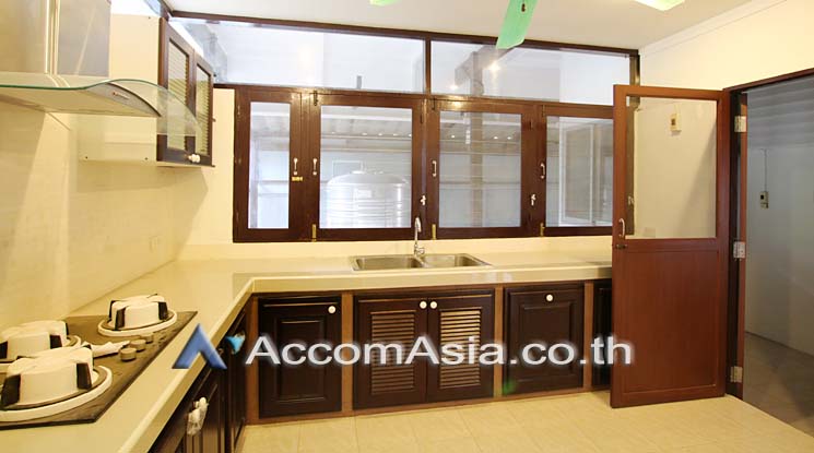 4  3 br House For Rent in sukhumvit ,Bangkok BTS Thong Lo 13000372