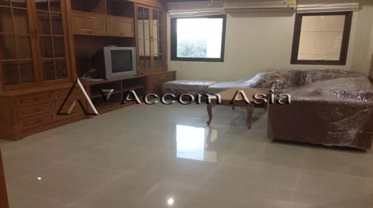  Homey and relaxed Apartment  3 Bedroom for Rent BTS Phrom Phong in Sukhumvit Bangkok