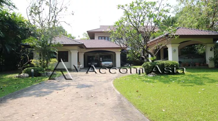  Lakeside Villa 1 House  4 Bedroom for Rent BTS Bang Na in  