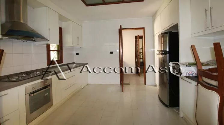 5  4 br House For Rent in Samutprakan ,Samutprakan BTS Bang Na at Lakeside Villa 1 13000387