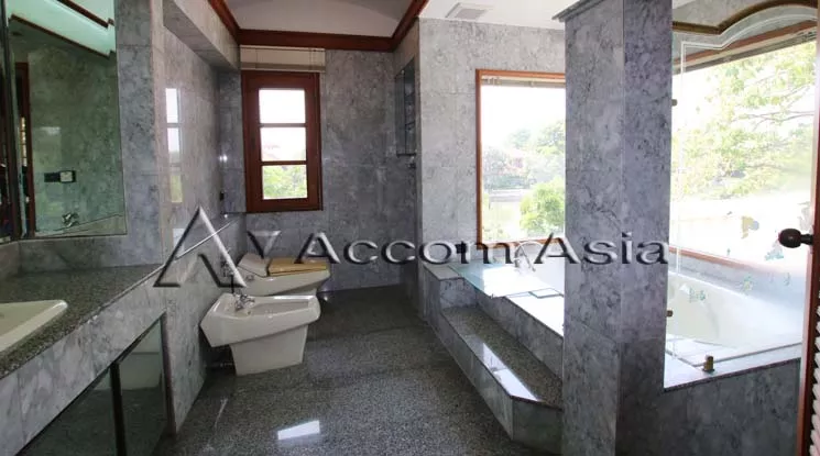 10  4 br House For Rent in Samutprakan ,Samutprakan BTS Bang Na at Lakeside Villa 1 13000387