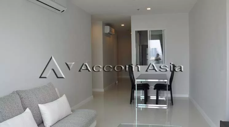 unit 3 Bedrooms  Condominium For Rent in Sukhumvit, Bangkok  near BTS Phra khanong (13000398)