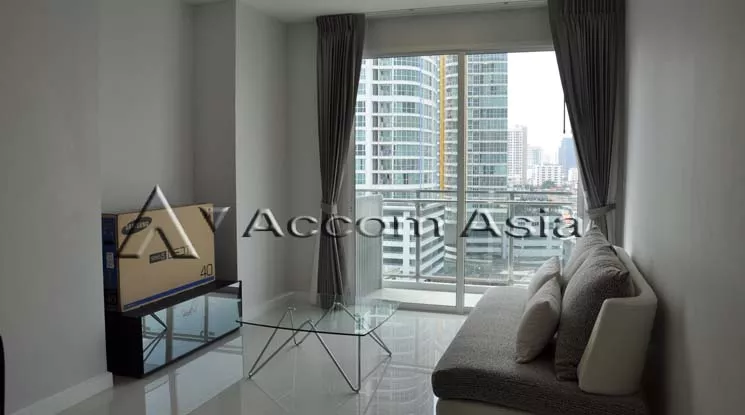  3 Bedrooms  Condominium For Rent in Sukhumvit, Bangkok  near BTS Phra khanong (13000398)