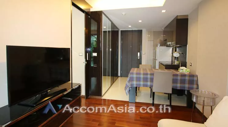 unit 1 Bedroom  Condominium For Rent in Sukhumvit, Bangkok  near BTS Ekkamai (13000402)