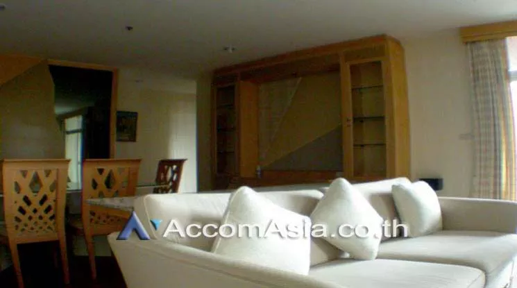 unitPet friendly |  3 Bedrooms  Condominium For Rent & Sale in Ploenchit, Bangkok  near BTS Chitlom (20837)