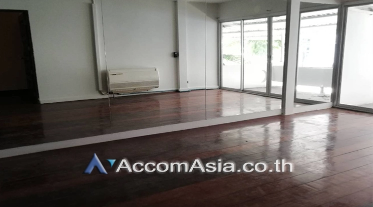 5  2 br Townhouse For Rent in Sukhumvit ,Bangkok BTS Phrom Phong 13000481