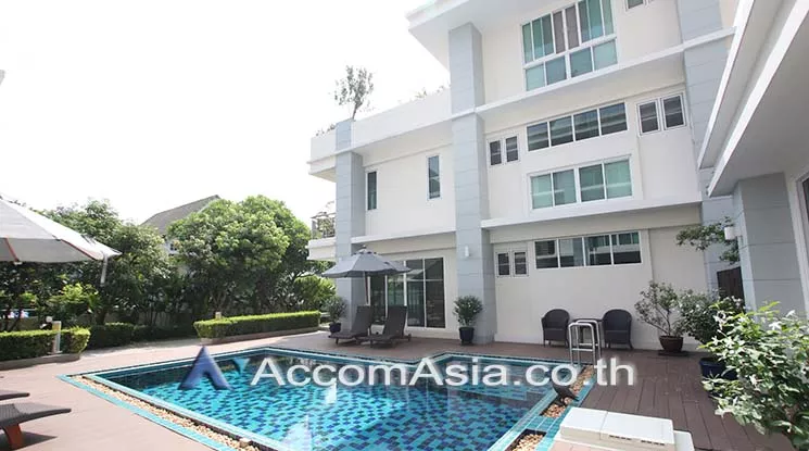 Private Swimming Pool, Pet friendly |  4 Bedrooms  House For Rent in Sukhumvit, Bangkok  near BTS Phrom Phong (13000485)