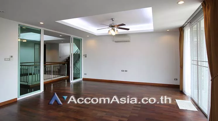 9  4 br House For Rent in sukhumvit ,Bangkok BTS Phrom Phong 13000485