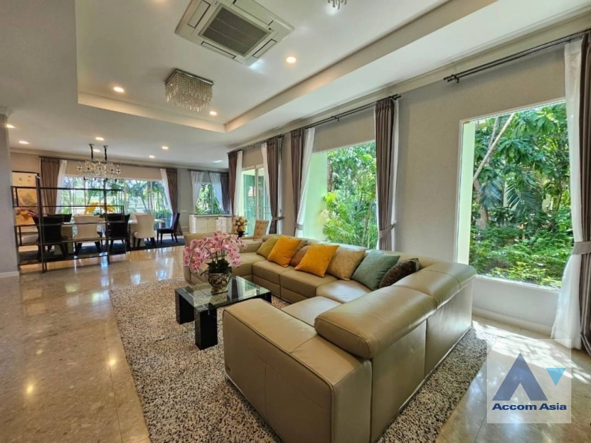  1  5 br House for rent and sale in Bang Na ,Bangkok BTS Bearing at House in compound 13000493