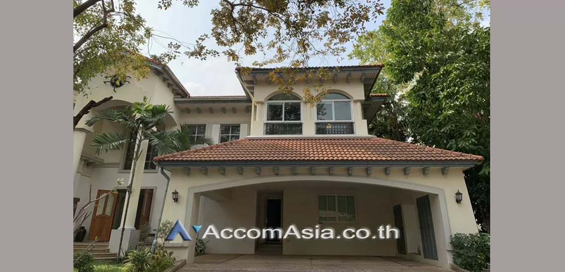 Private Swimming Pool | House in compound House  5 Bedroom for Sale BTS Bearing in Bangna Bangkok