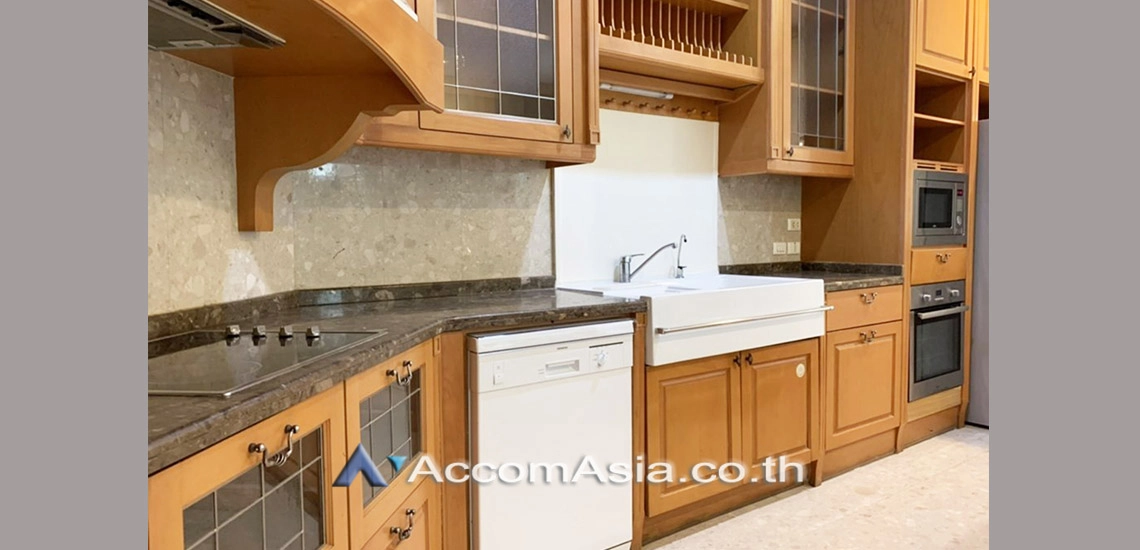 5  5 br House for rent and sale in Bang Na ,Bangkok BTS Bearing at House in compound 13000494