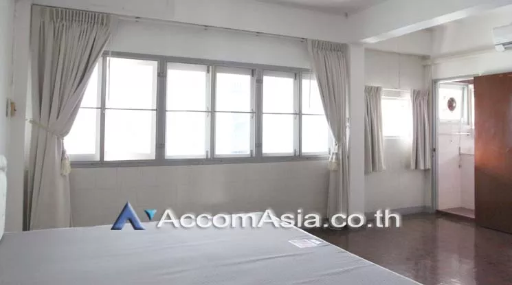 5  2 br Apartment For Rent in Sukhumvit ,Bangkok BTS Nana - MRT Sukhumvit at The classic traditional 13000503