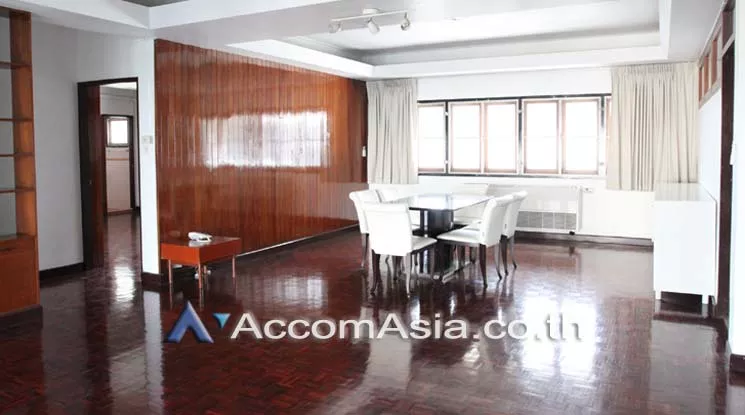  The classic traditional Apartment  3 Bedroom for Rent MRT Sukhumvit in Sukhumvit Bangkok