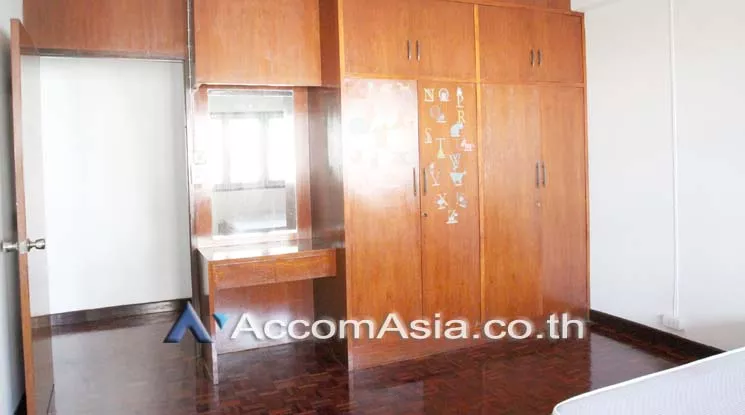 9  3 br Apartment For Rent in Sukhumvit ,Bangkok BTS Nana - MRT Sukhumvit at The classic traditional 13000504