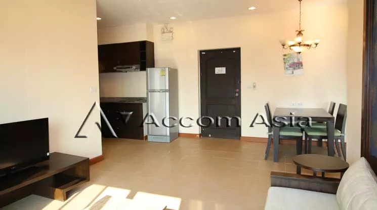  1  3 br Apartment For Rent in Sukhumvit ,Bangkok BTS Phra khanong at Modern Thai Decorated Style 13000561