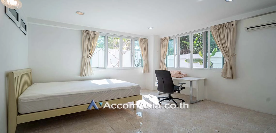 12  3 br House for rent and sale in Sukhumvit ,Bangkok BTS Phra khanong 13000588