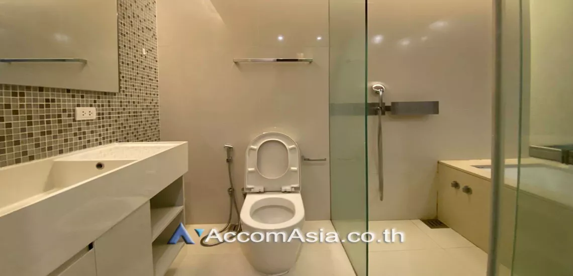 5  1 br Condominium for rent and sale in Sukhumvit ,Bangkok BTS Asok at The Room Sukhumvit 21 13000606