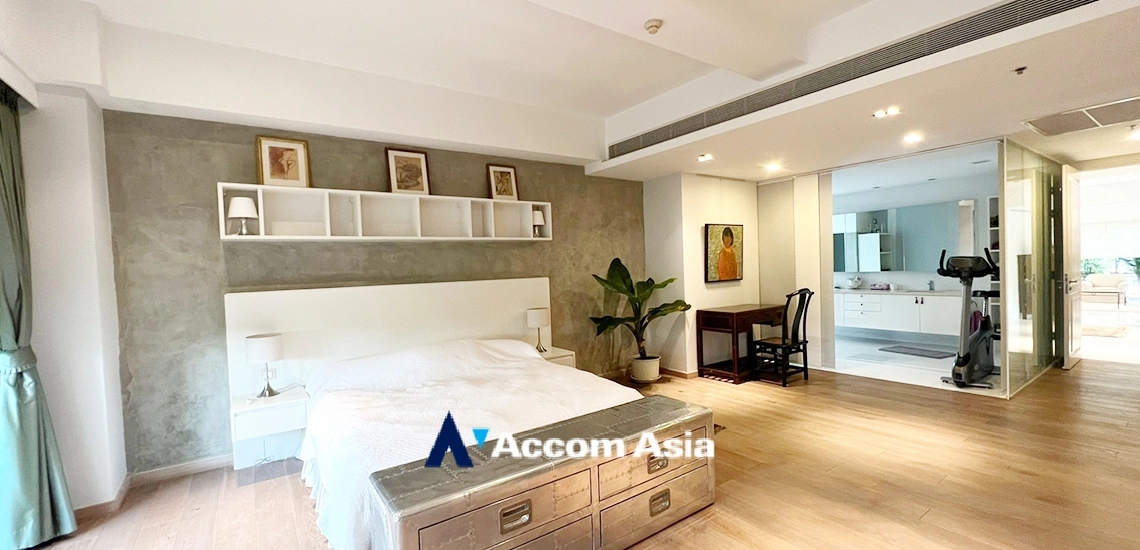 20  3 br Condominium For Sale in Sathorn ,Bangkok BTS Chong Nonsi - BRT Sathorn at Narathorn Place 13000612