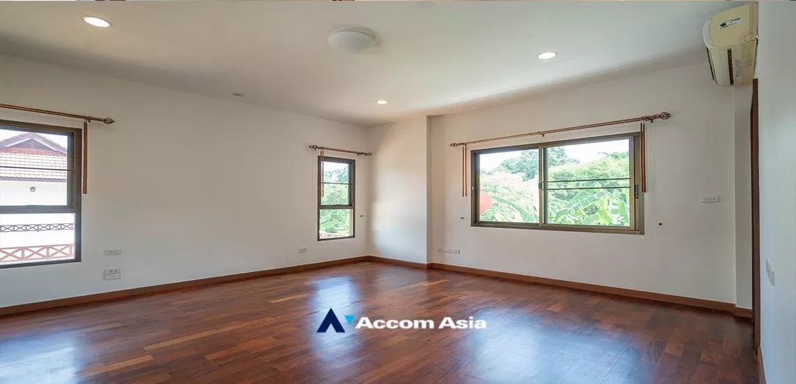 22  4 br House For Rent in New Phetchaburi ,Bangkok MRT Phetchaburi 13000626