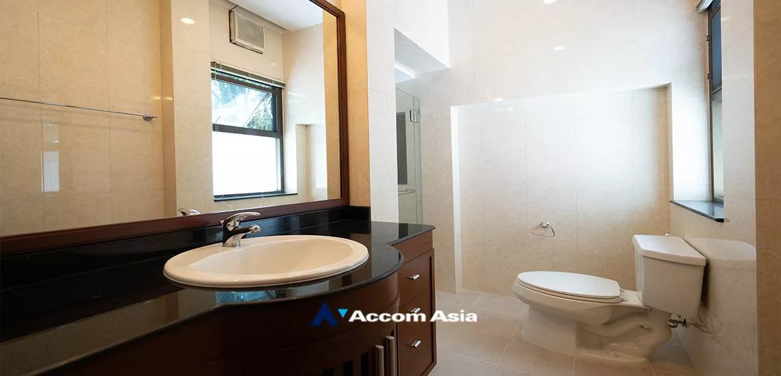 27  4 br House For Rent in New Phetchaburi ,Bangkok MRT Phetchaburi 13000626