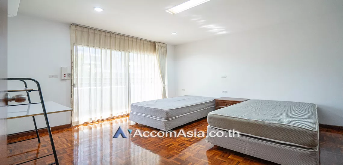 5  3 br Apartment For Rent in Sukhumvit ,Bangkok BTS Phrom Phong at Suite For Family 13000654