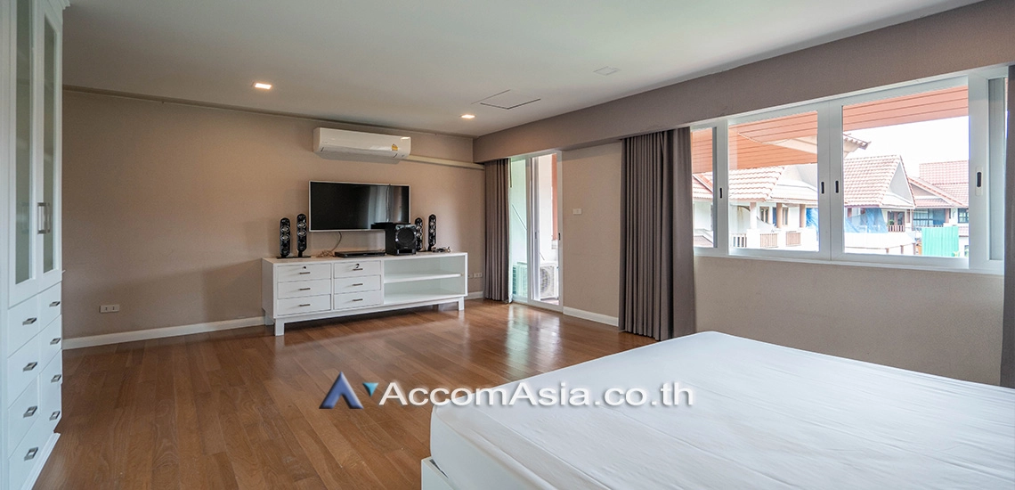 19  3 br Townhouse for rent and sale in Sukhumvit ,Bangkok BTS Phrom Phong at Villa 49 13000657