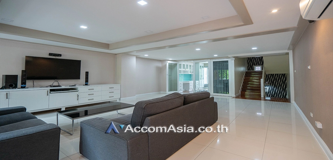 6  3 br Townhouse for rent and sale in Sukhumvit ,Bangkok BTS Phrom Phong at Villa 49 13000657