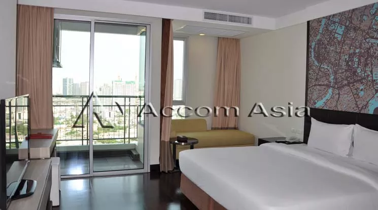  1  Apartment For Rent in Sukhumvit ,Bangkok BTS Ekkamai at Easy access to Expressway 13000658
