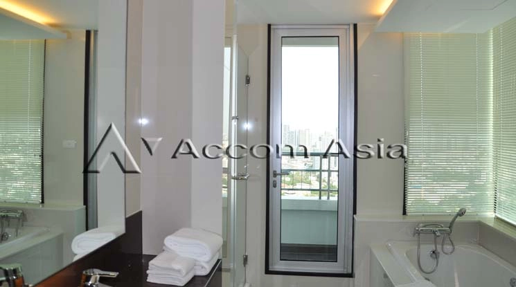 12  3 br Apartment For Rent in Sukhumvit ,Bangkok BTS Ekkamai at 5 stars serviced apartment 13000662
