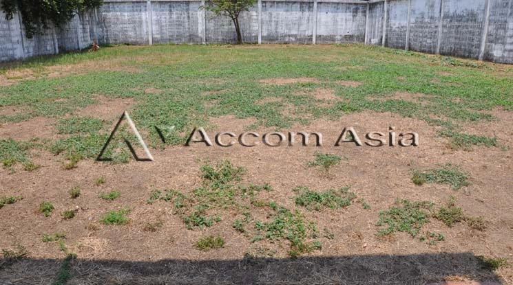 7  Land For Sale in Sukhumvit ,Bangkok BTS Ekkamai 13000680