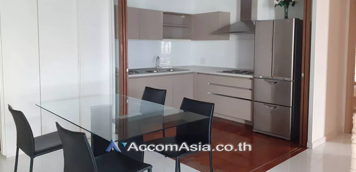 unit 3 Bedrooms  Condominium For Rent in Sukhumvit, Bangkok  near BTS Nana (13000700)