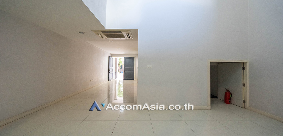  3 Bedrooms Townhouse For Rent in sukhumvit ,Bangkok BTS Asok - MRT Sukhumvit at In Home Luxury Residence 13000707