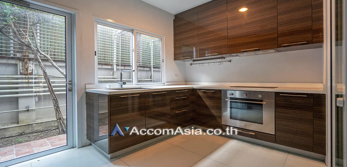  1  3 br Townhouse For Rent in Sukhumvit ,Bangkok BTS Asok - MRT Queen Sirikit National Convention Center at In Home Luxury Residence 13000707