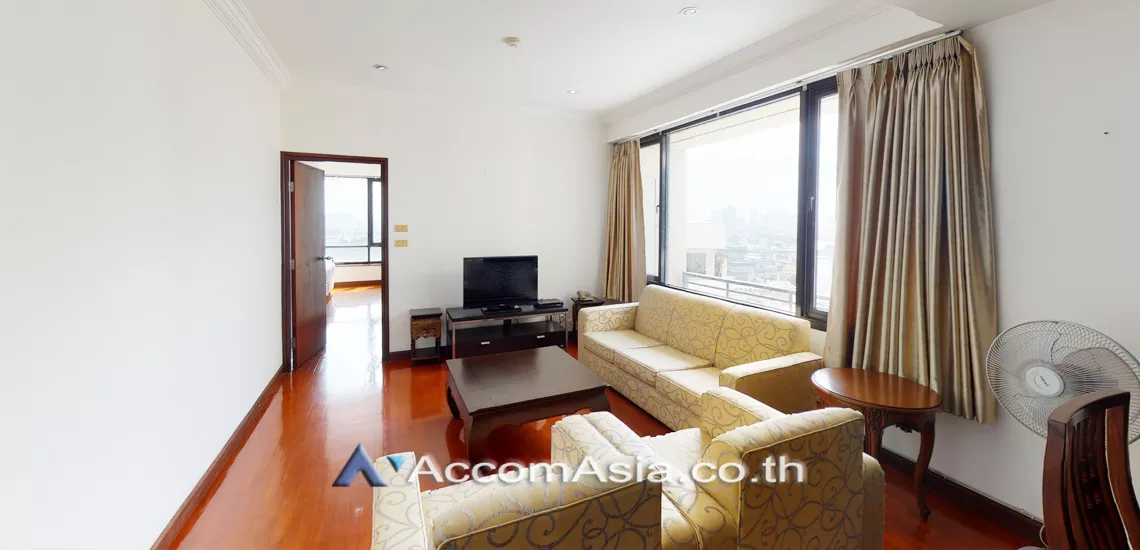  3 Bedrooms  Condominium For Sale in Sathorn, Bangkok  near BTS Chong Nonsi - MRT Lumphini (13000752)