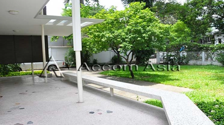 9  4 br House For Rent in Sukhumvit ,Bangkok BTS Ekkamai 90352