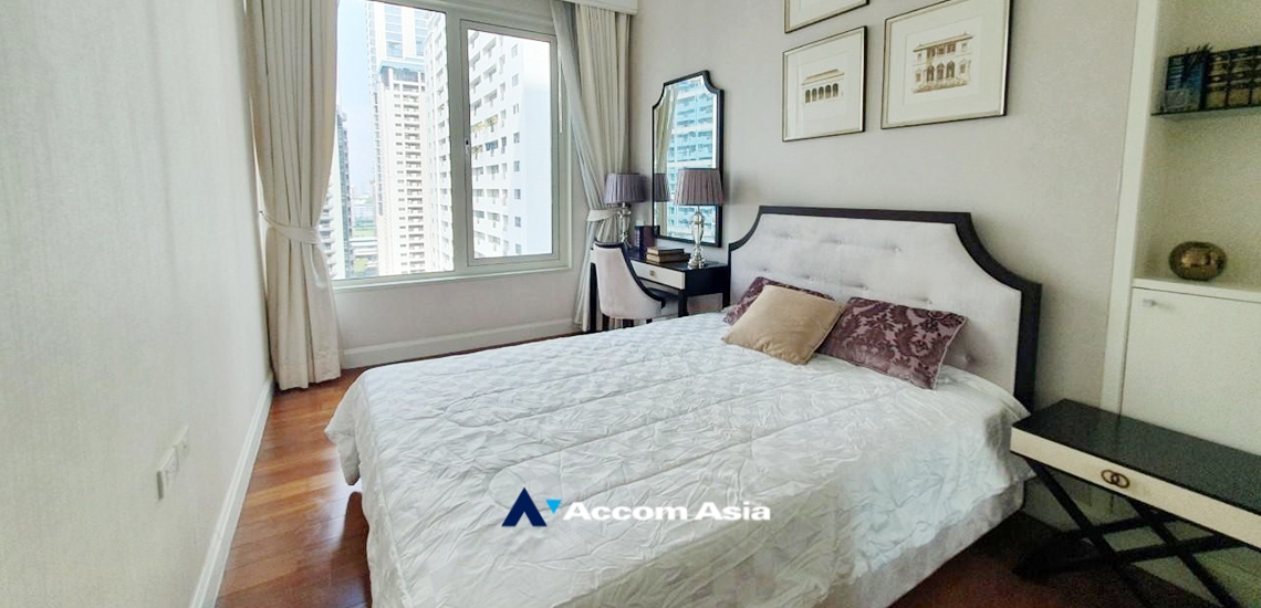 10  2 br Condominium For Rent in Ploenchit ,Bangkok BTS Chitlom at Q Langsuan  13000784