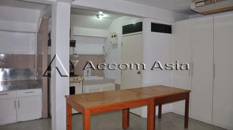 7  5 br Townhouse For Rent in Sukhumvit ,Bangkok BTS Ekkamai 13000795